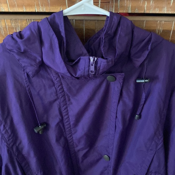 Purple Coat size Large - Picture 9 of 16